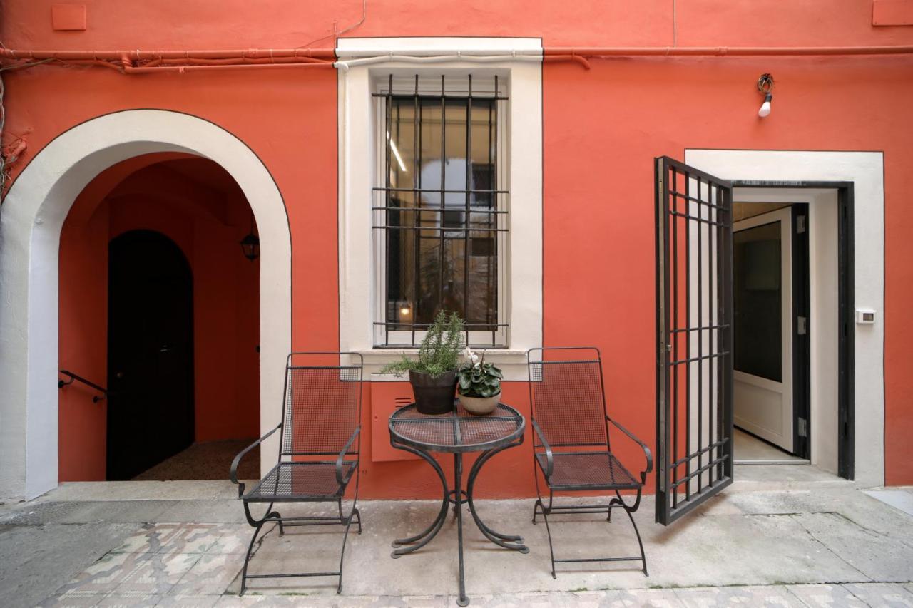 Brescia Musei Apartment Bagian luar foto